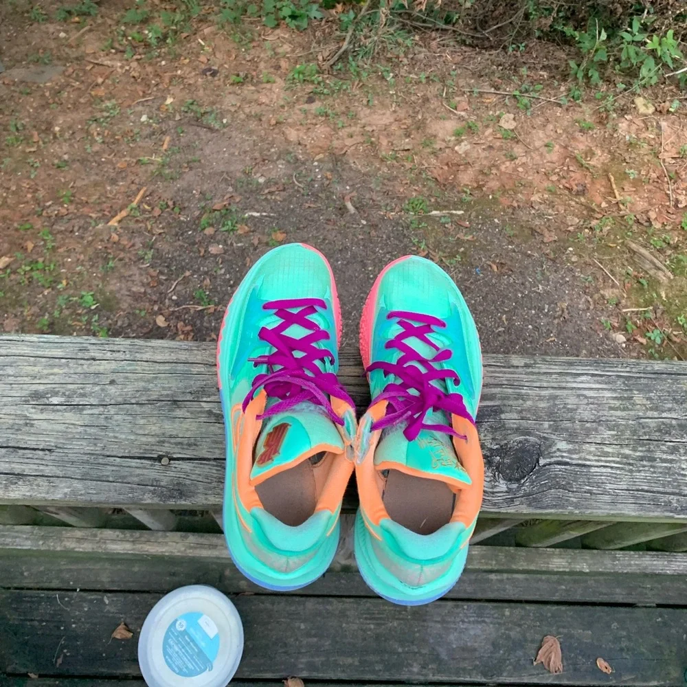 Nike Kyrie Low 4 “Keep Sue Fresh” Sz 8 (mens) - Picture 11 of 14